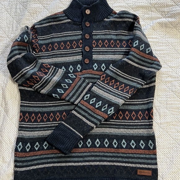 Sherpa Adventure Gear Pullover Mens Large for Sale. Used Like New Firm Price. - Picture 5 of 16